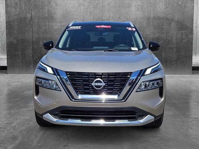 2023 Nissan Rogue Platinum photo 2
