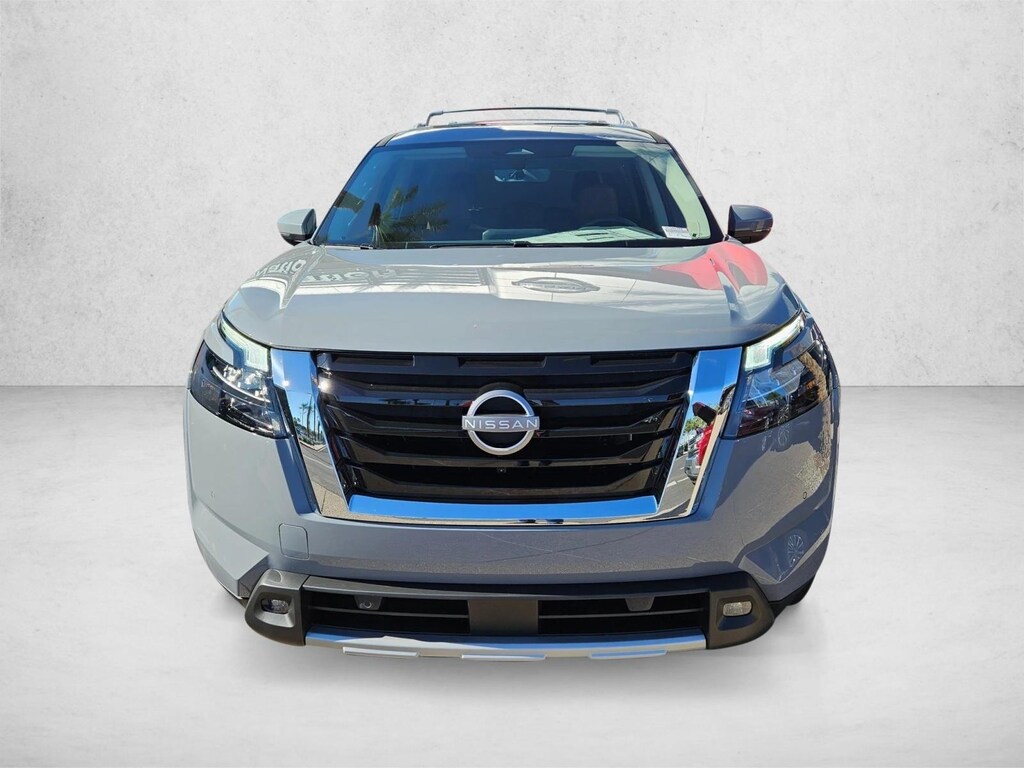 New 2025 Nissan Pathfinder Platinum SUV
