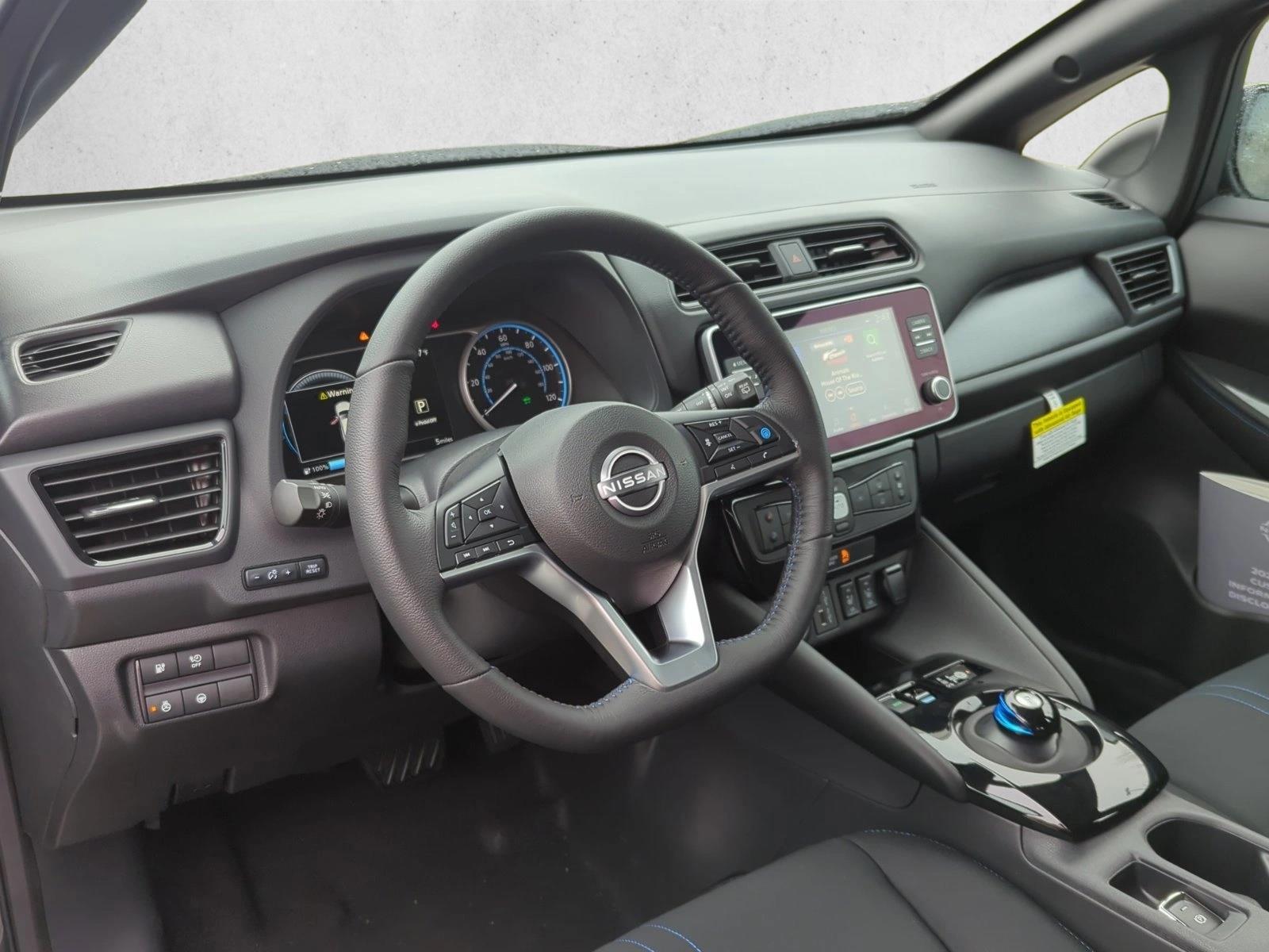 2024 Nissan Leaf SV Plus photo 3