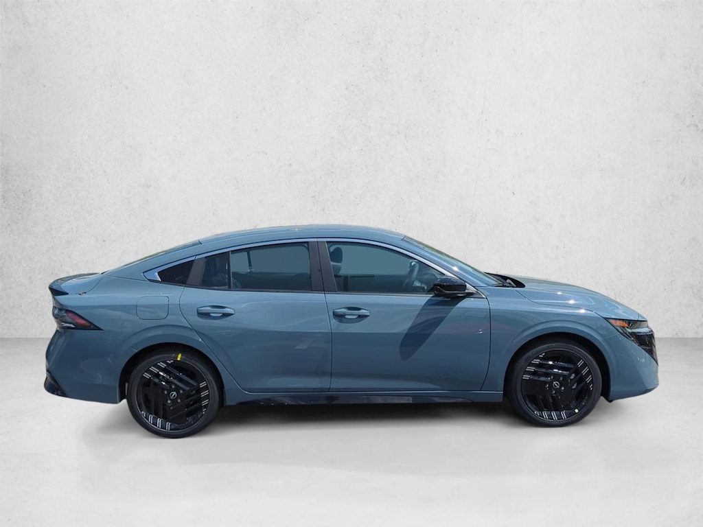 New 2027 Nissan Sentra SR Sedan