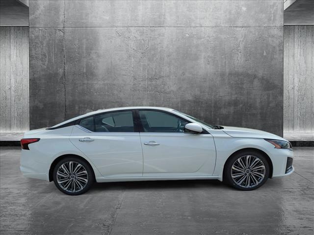 2024 Nissan Altima 2.5 SL photo 4