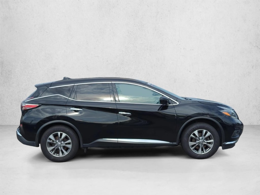 Used 2018 Nissan Murano SV Sport Utility
