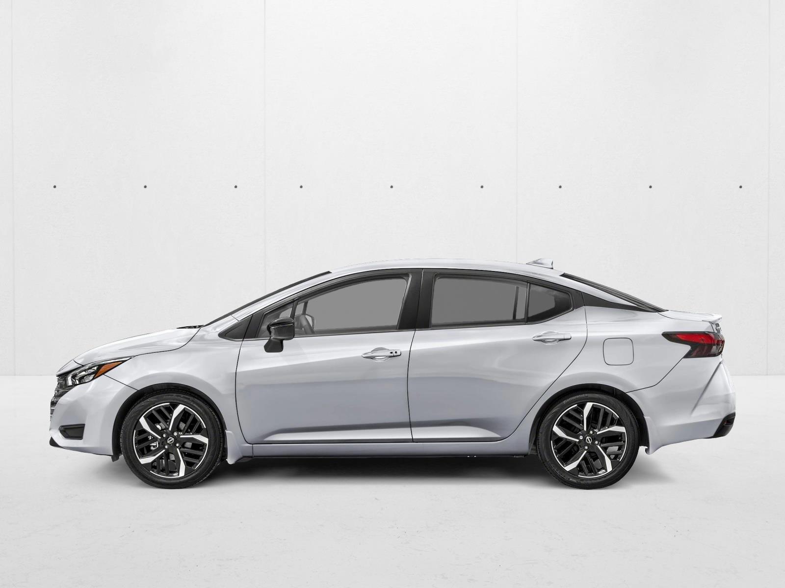 2025 Nissan Versa SR photo 2