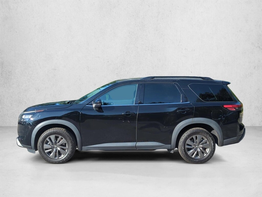 Used 2024 Nissan Pathfinder SV Sport Utility