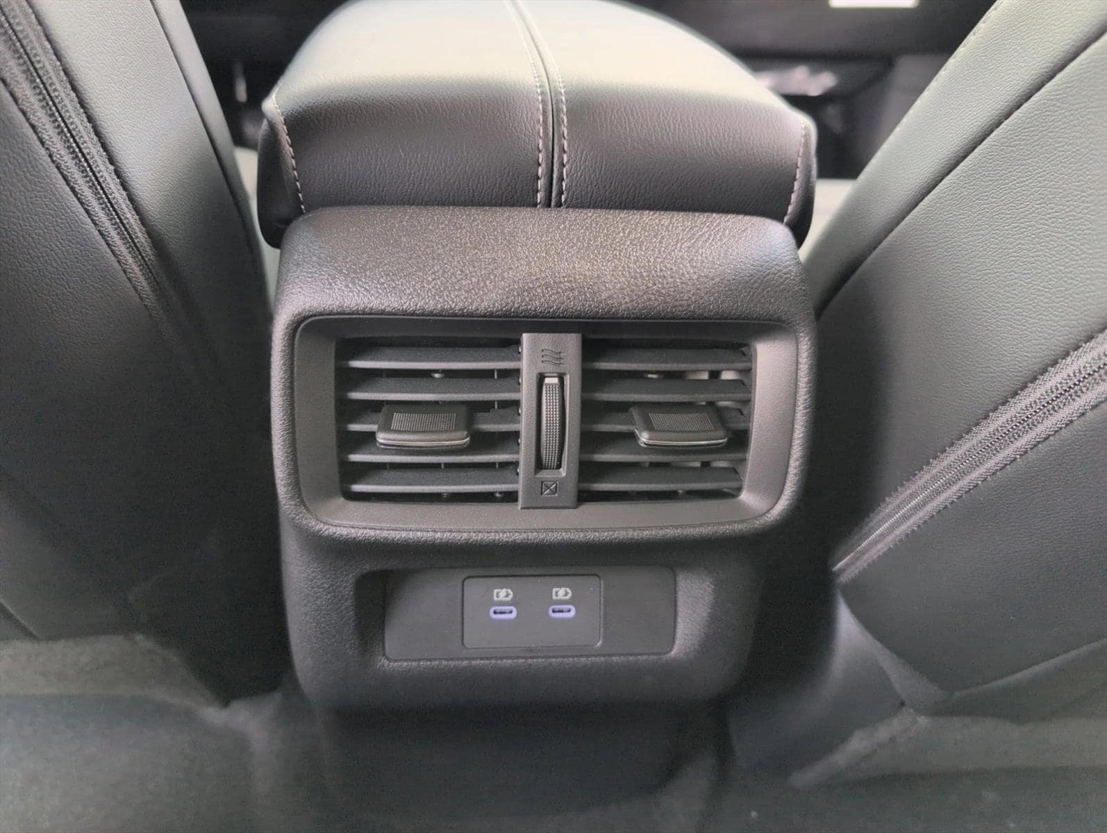 2025 Nissan Murano SL - Photo 18