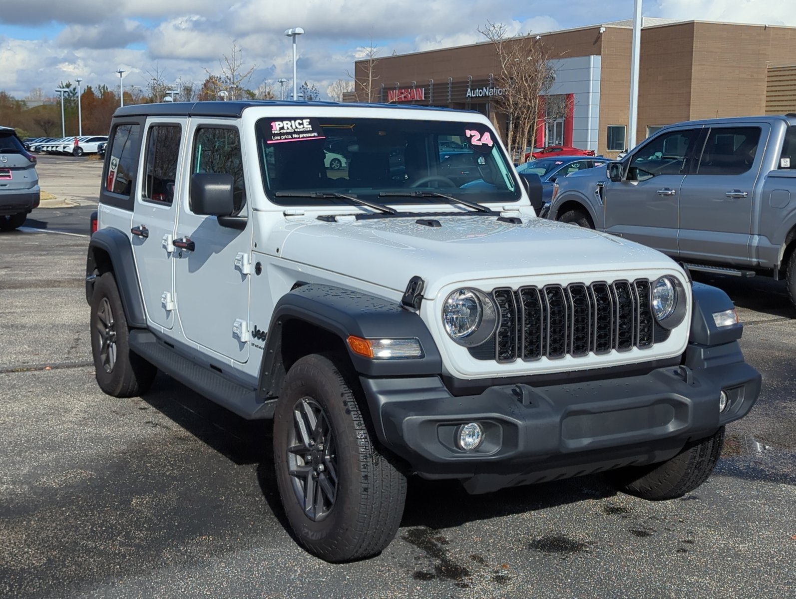 2024 Jeep Wrangler Sport S photo 3