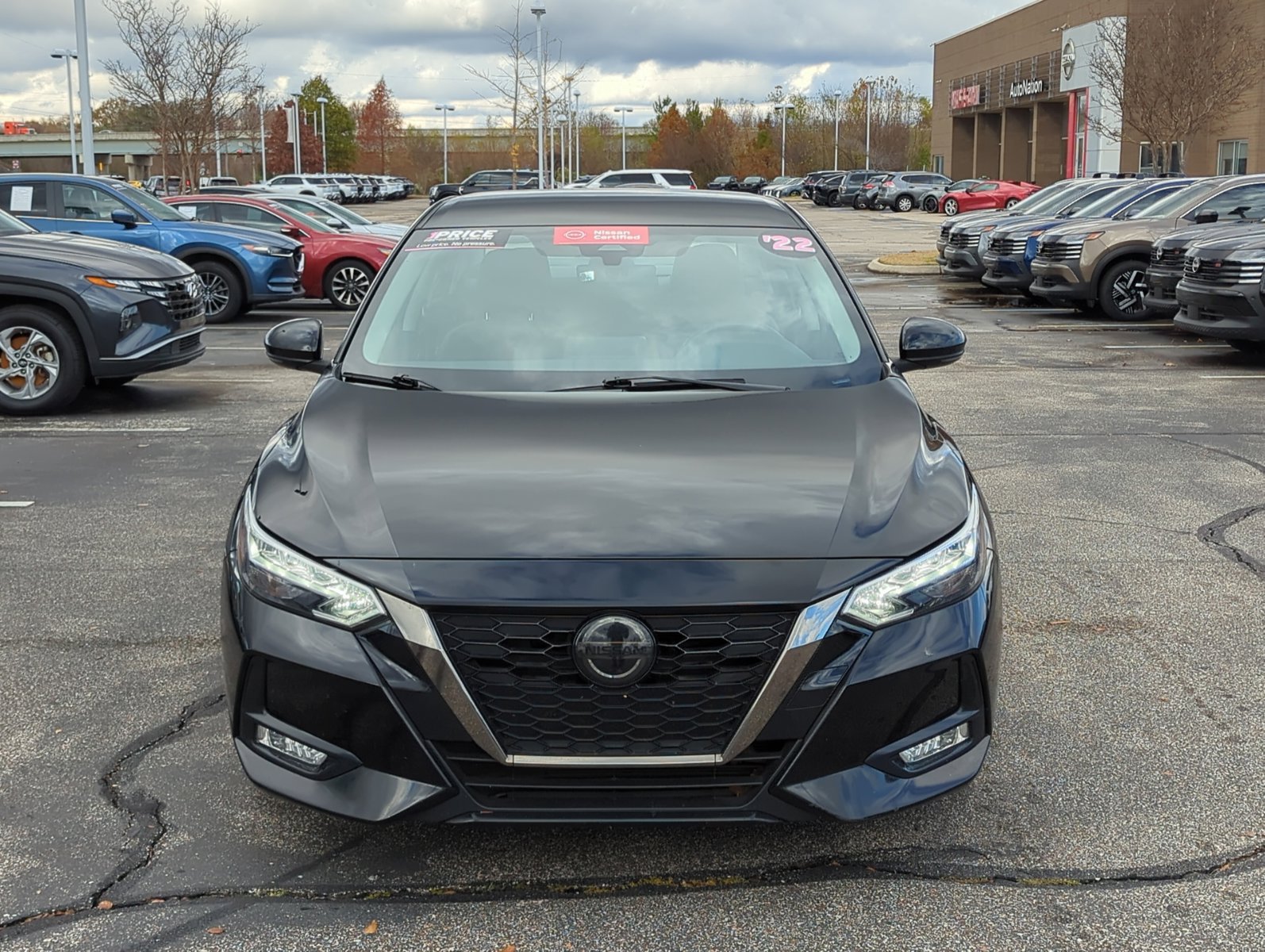 2022 Nissan Sentra SR photo 2