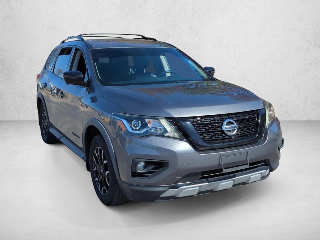 Used 2020 Nissan Pathfinder SL Sport Utility