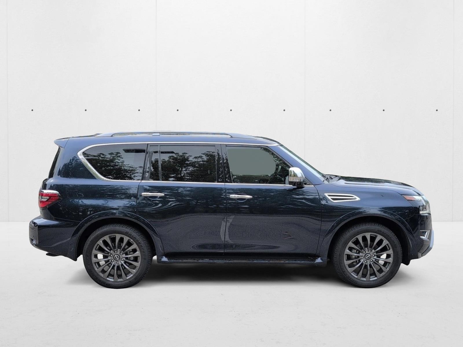 2023 Nissan Armada Platinum photo 3