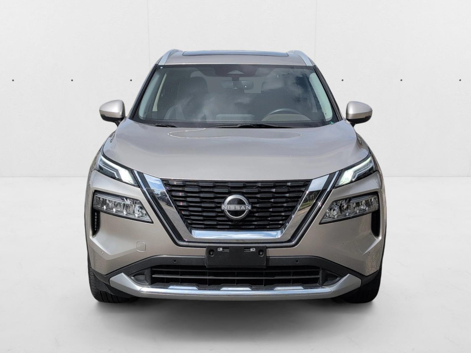 2023 Nissan Rogue Platinum photo 2
