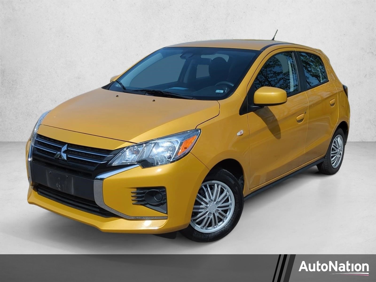 2024 Mitsubishi Mirage ES CVT's photo