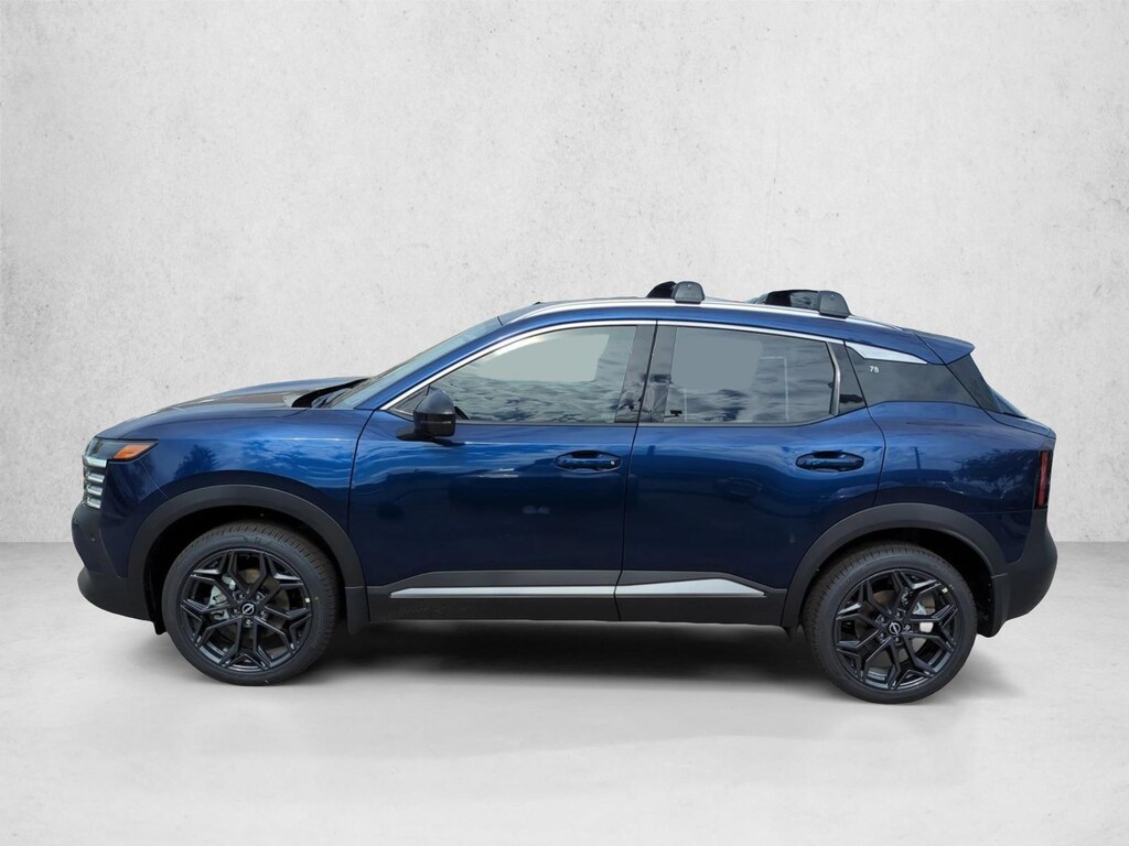 New 2026 Nissan Kicks SR SUV