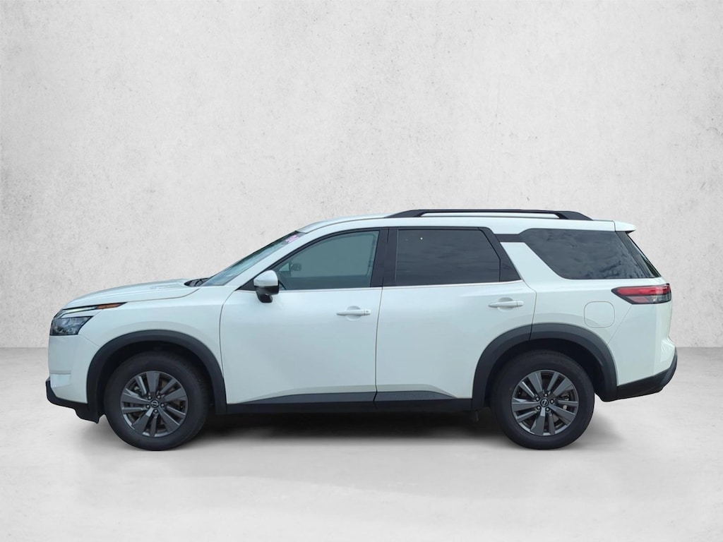 Used 2024 Nissan Pathfinder SV Sport Utility