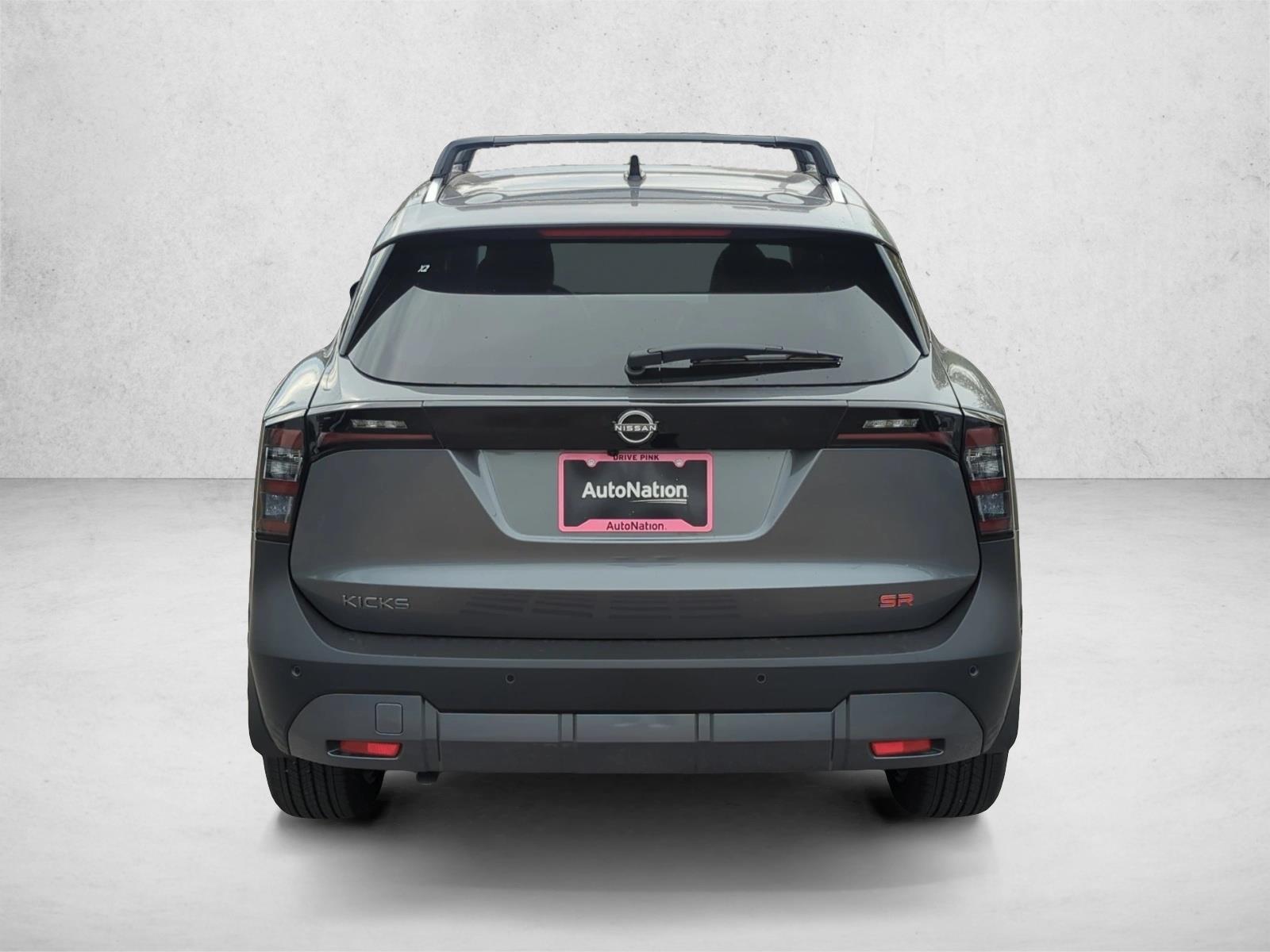 2026 Nissan KICKS SR - Photo 6