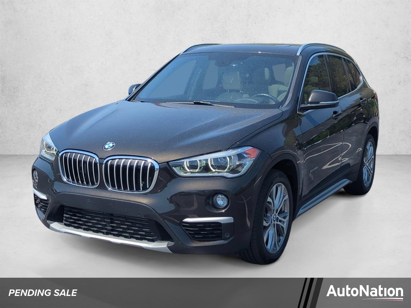 2016 BMW X1 xDrive28i's photo