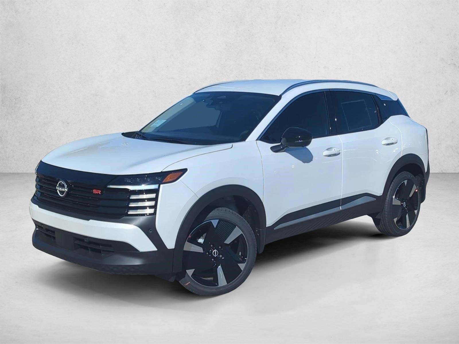 2026 Nissan KICKS SR's photo