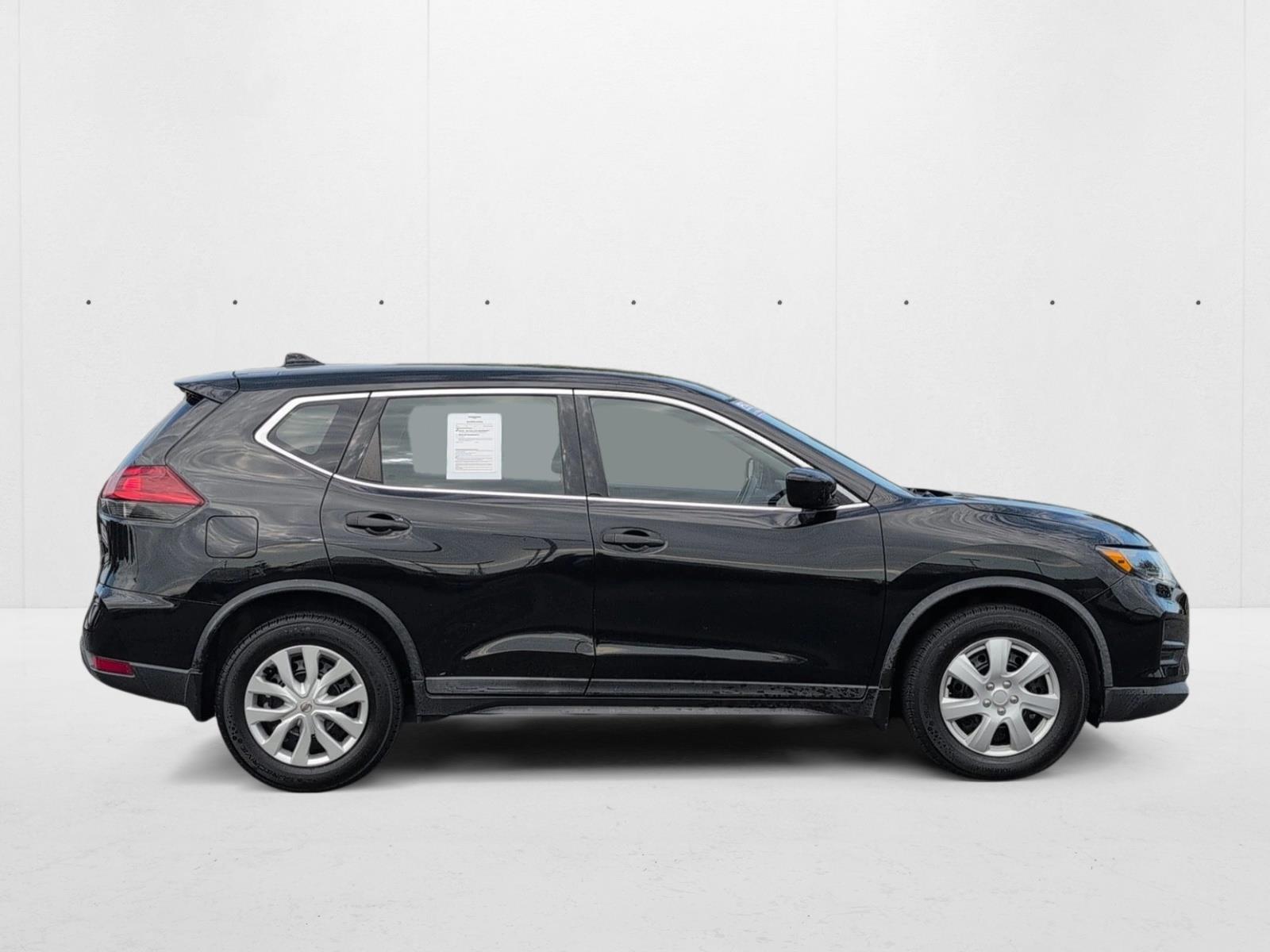 2018 Nissan Rogue S photo 4