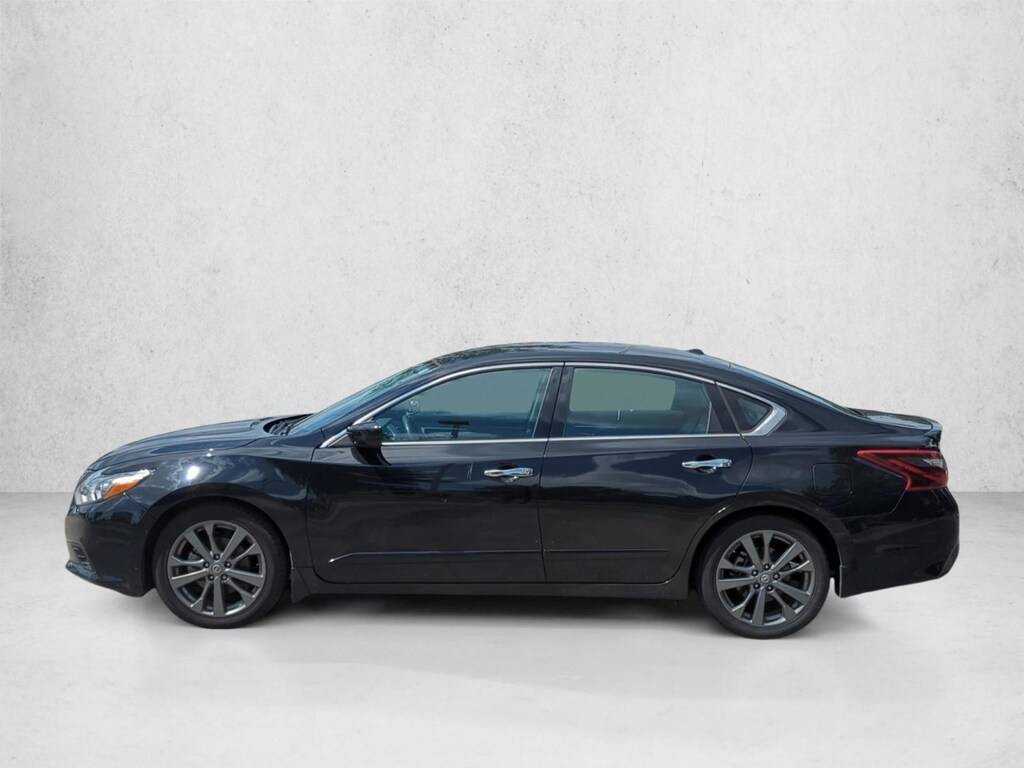 Used 2018 Nissan Altima 2.5 SR 4dr Car