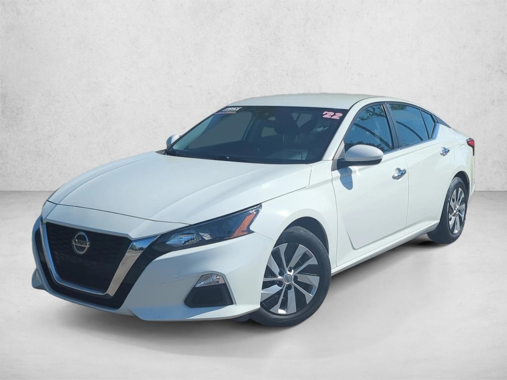 Used 2022 Nissan Altima 2.5 S 4dr Car
