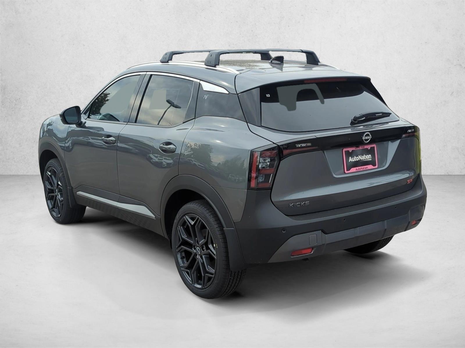 2026 Nissan KICKS SR - Photo 7