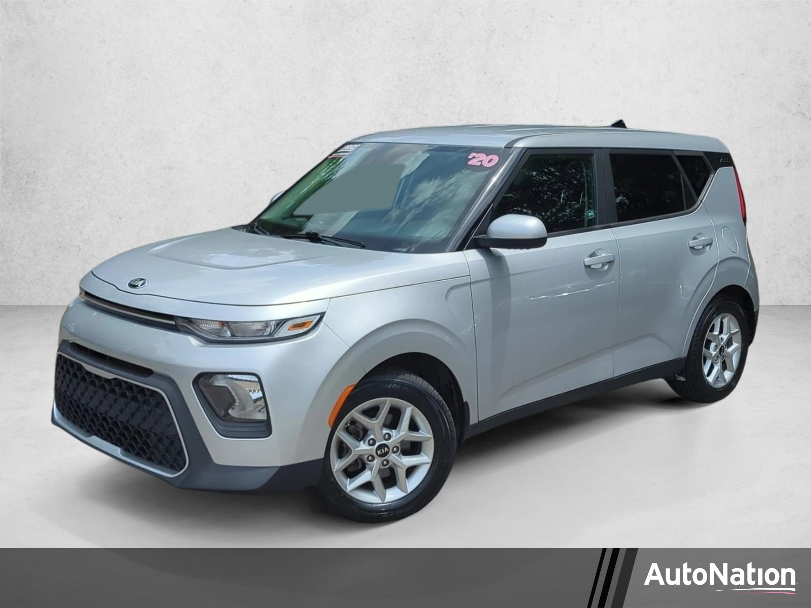 2020 Kia Soul 2.0L S IVT's photo