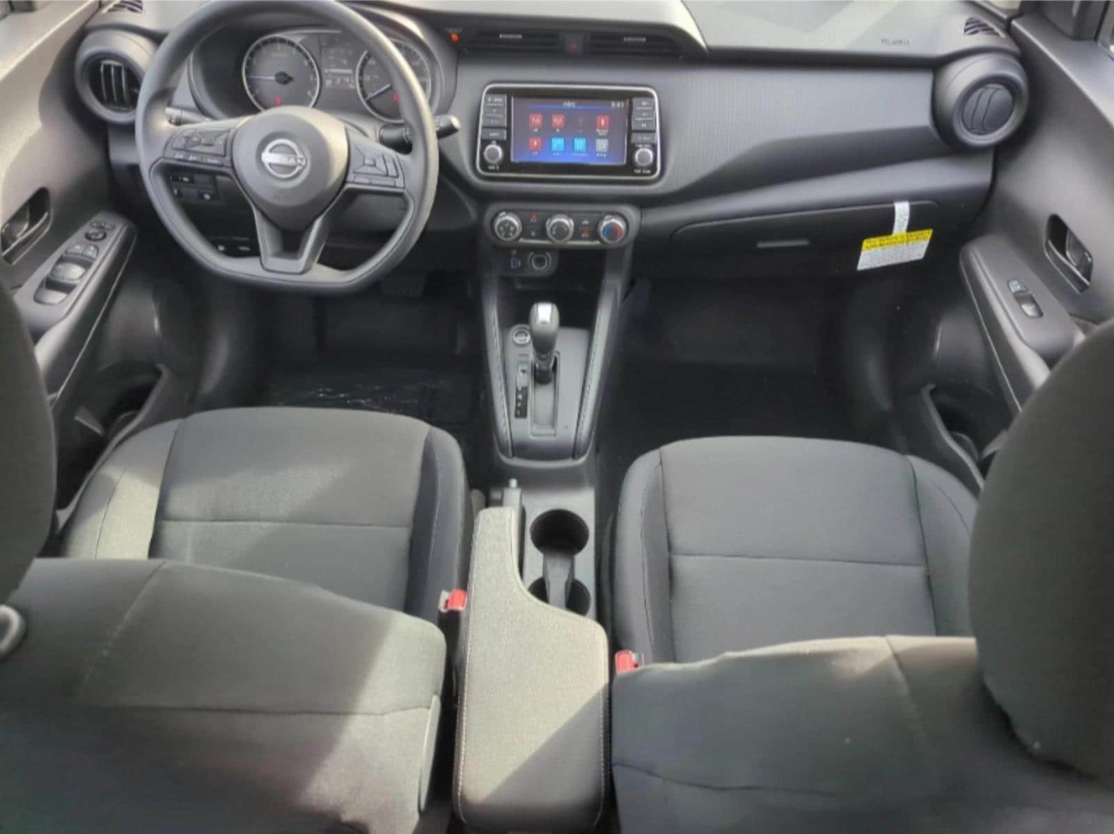 2025 Nissan KICKS PLAY Base - Photo 15