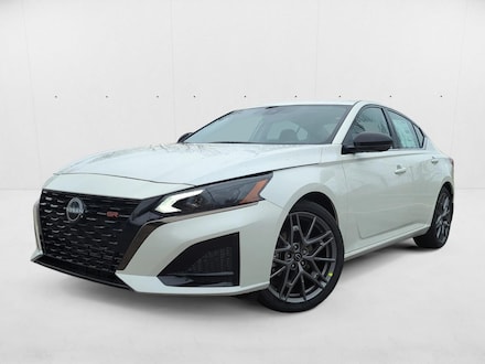 2024 Nissan Altima 2.0 SR Sedan
