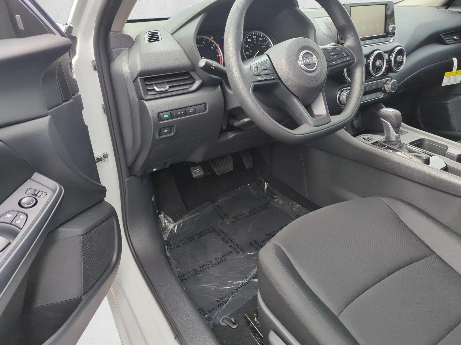 2025 Nissan Sentra S photo 4