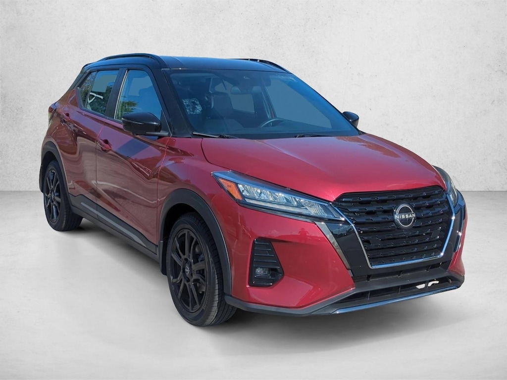 Used 2023 Nissan Kicks SR Sport Utility