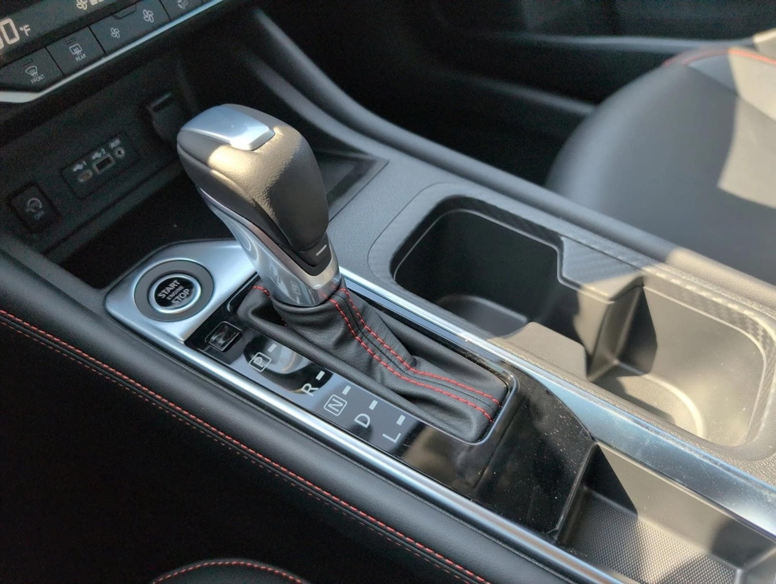 2025 Nissan Sentra SR - Photo 14