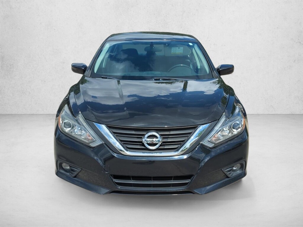 Used 2018 Nissan Altima 2.5 SR 4dr Car