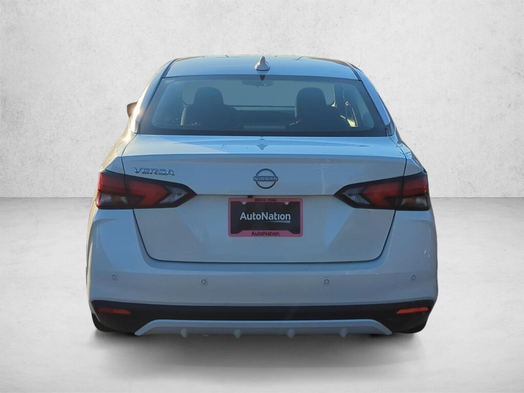 New 2025 Nissan Versa SV Sedan