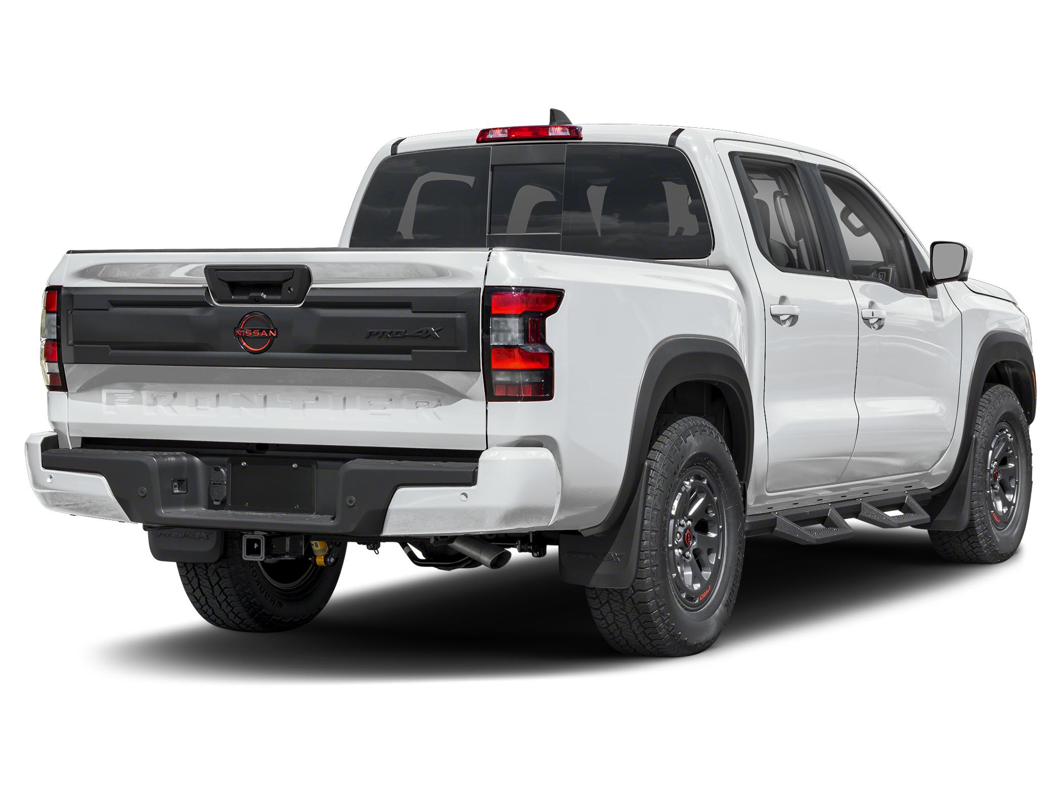 2026 Nissan Frontier PRO-4X photo 2