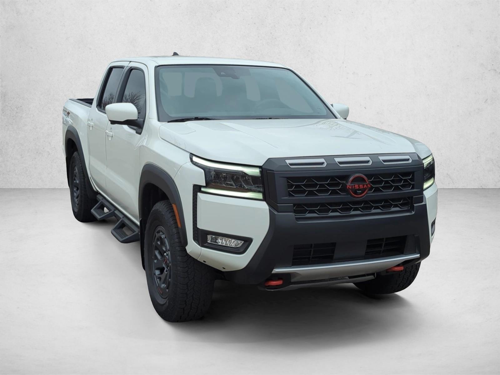 2026 Nissan Frontier PRO-4X - Photo 3