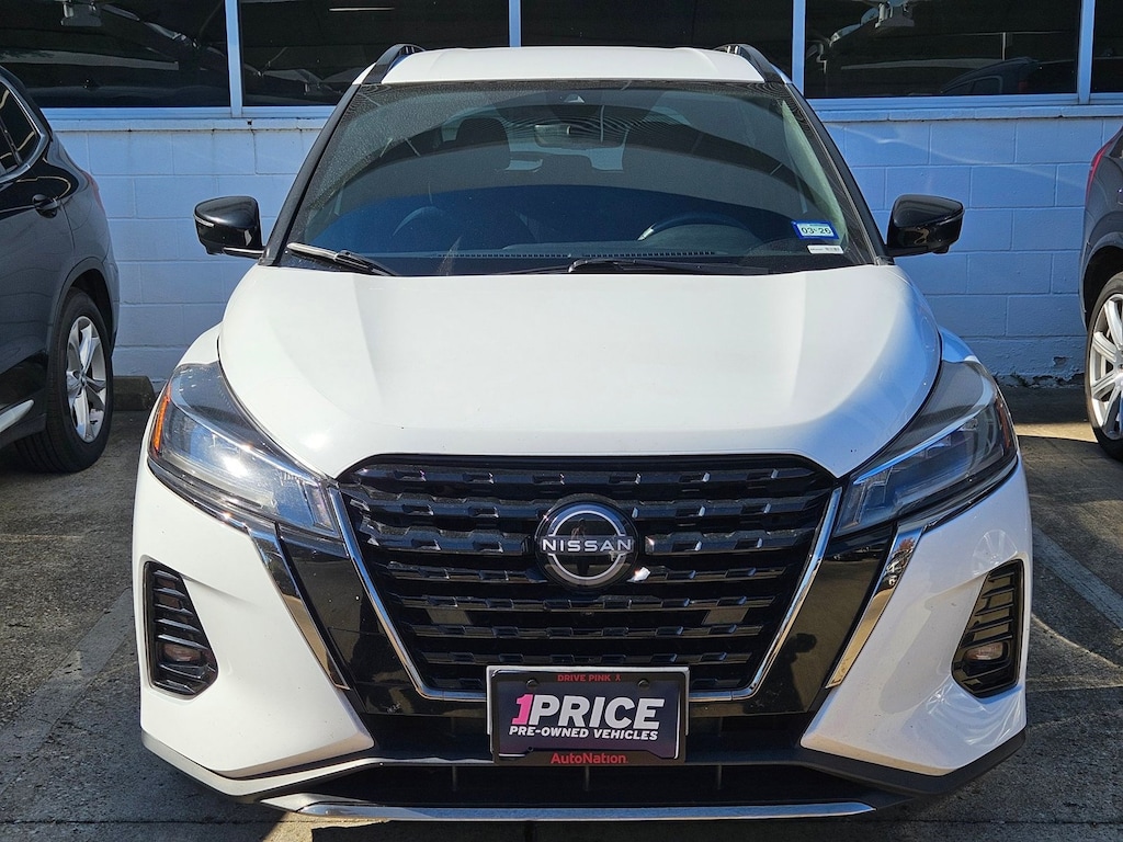 Used 2022 Nissan Kicks SR Sport Utility