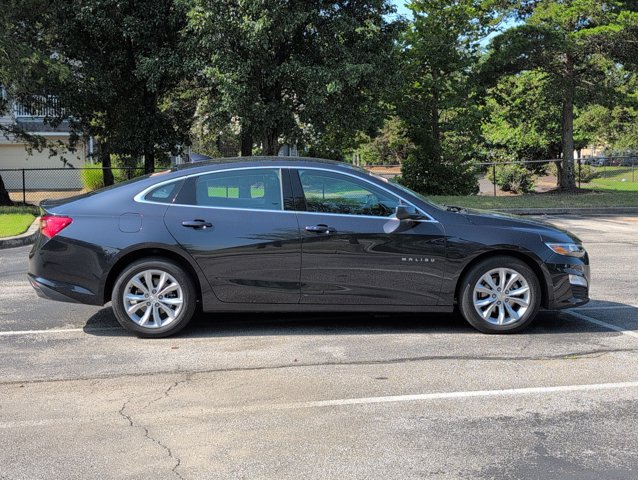 2023 Chevrolet Malibu 1LT photo 4