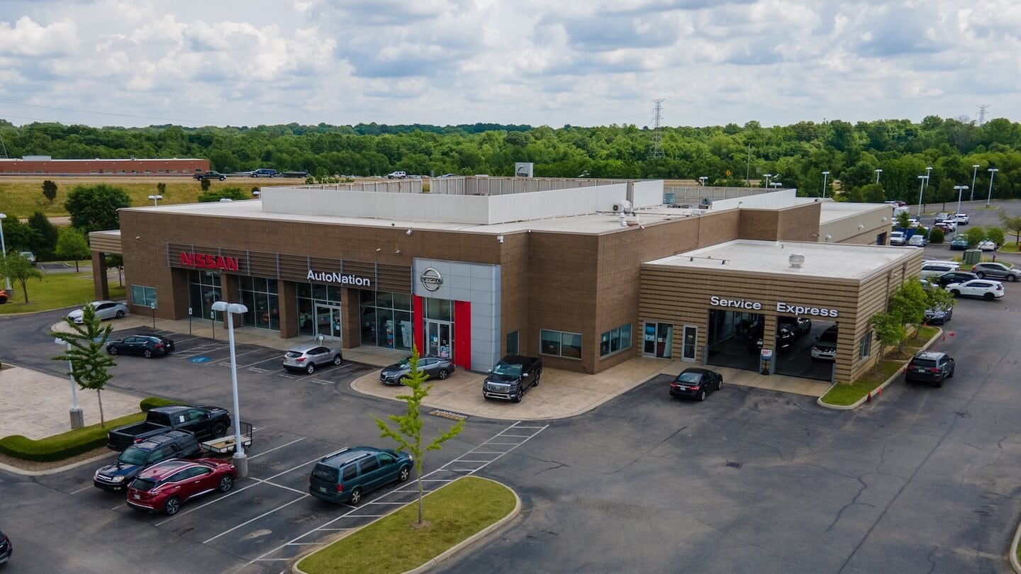 Exterior view of AutoNation Nissan Memphis