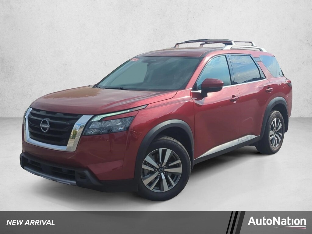 Certified 2025 Nissan Pathfinder SL Sport Utility