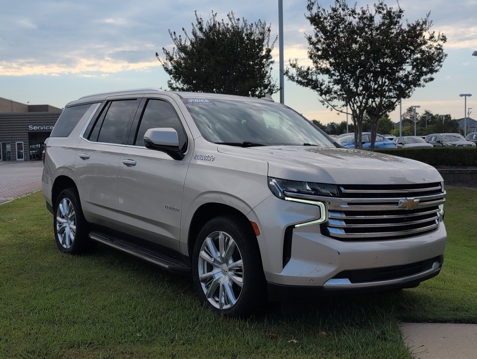 2021 Chevrolet Tahoe High Country photo 3