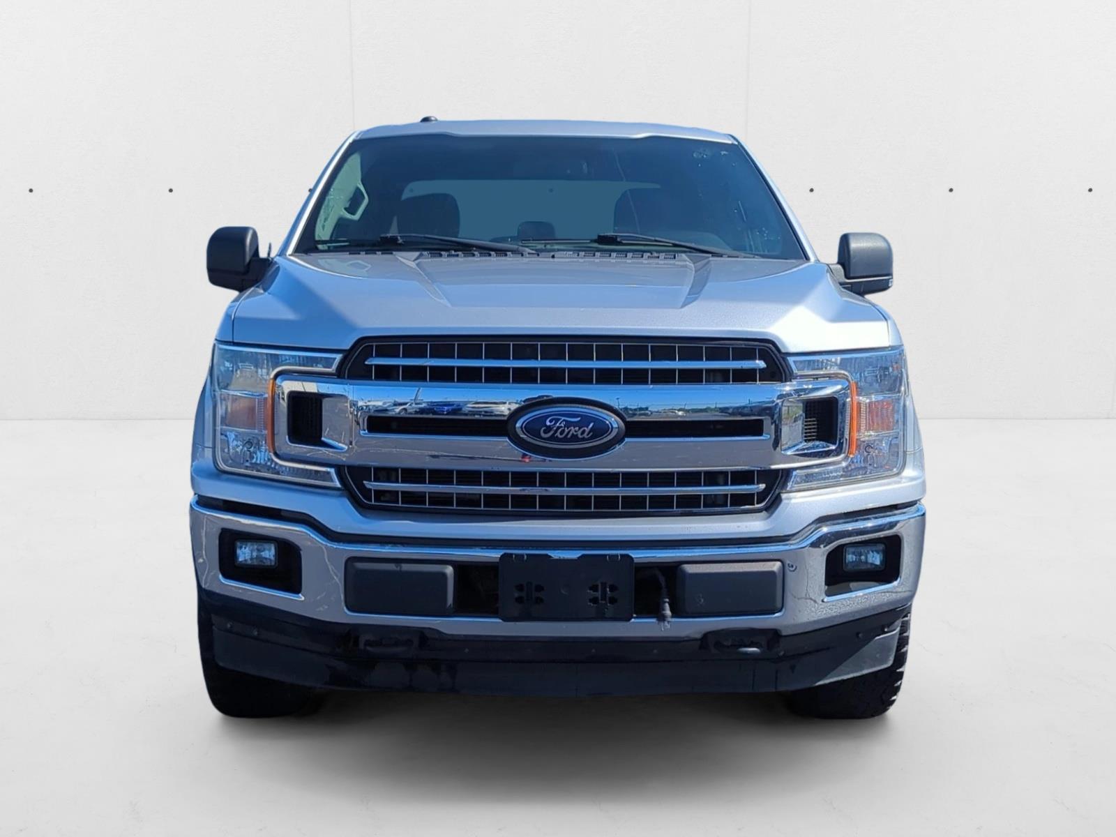 2018 Ford F-150 XLT photo 2