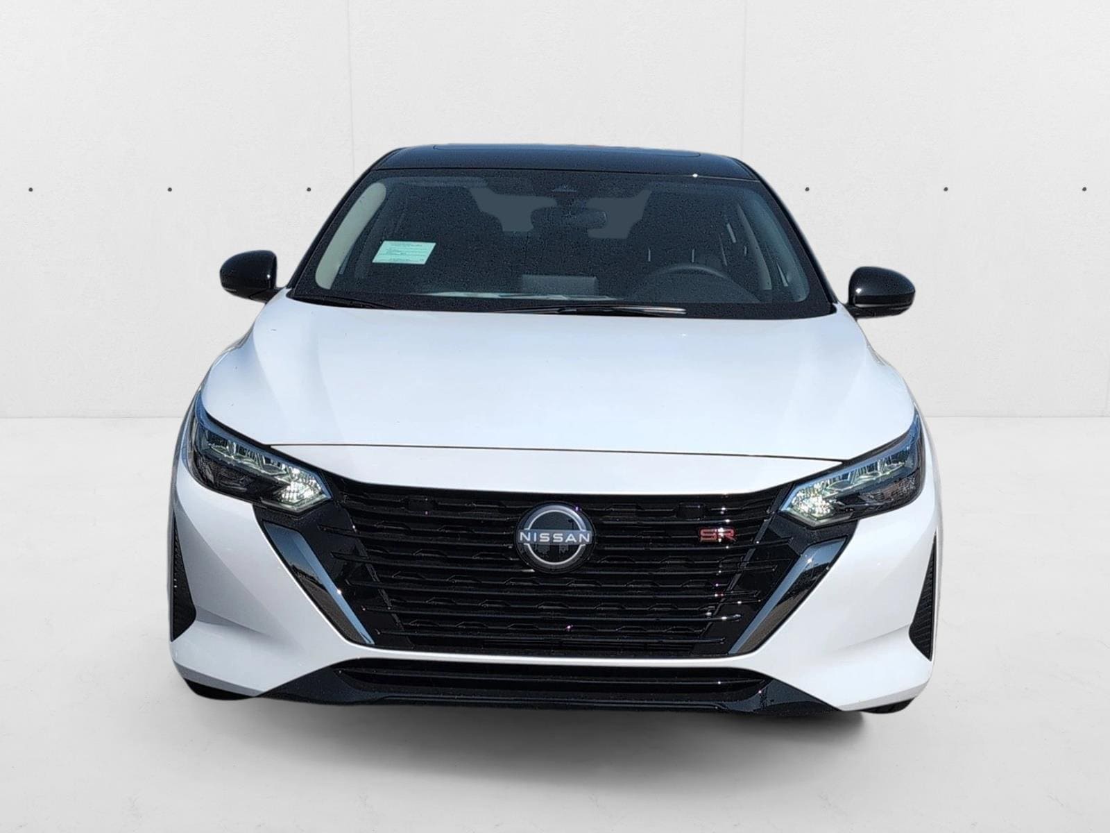 2025 Nissan Sentra SR - Photo 2