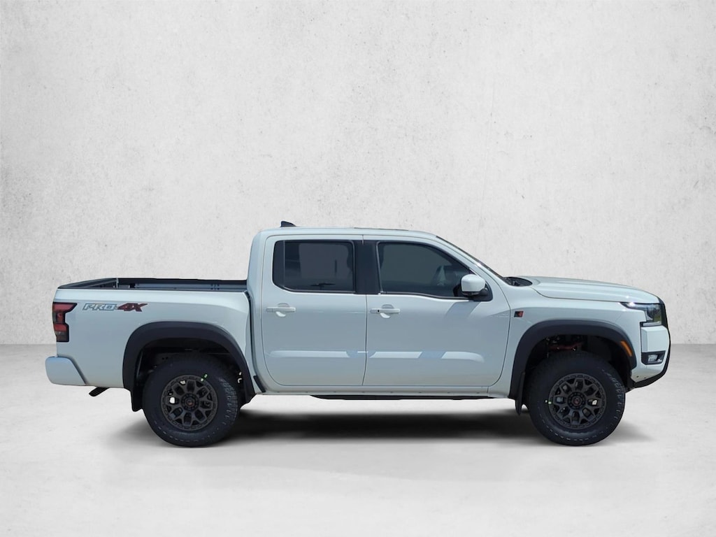 New 2026 Nissan Frontier PRO-4X w/R Package Truck Crew Cab