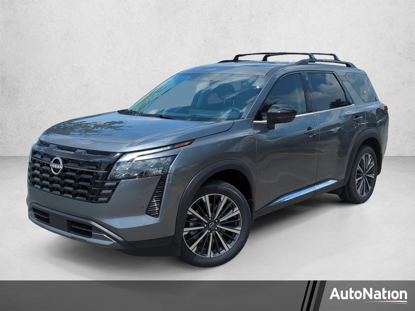 2026 Nissan Pathfinder Platinum 2WD's photo