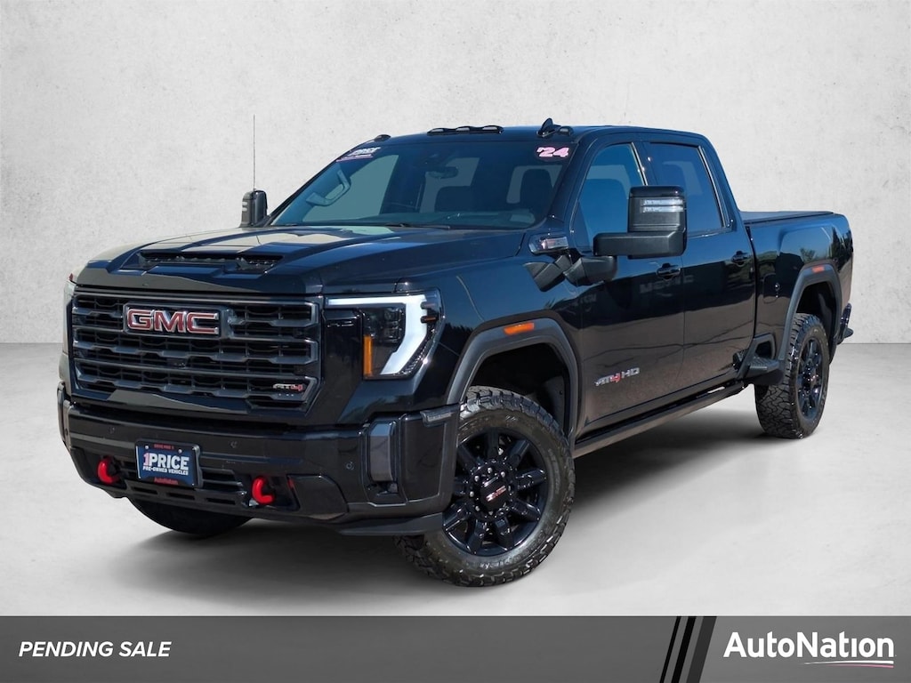 Used 2024 GMC Sierra 2500HD AT4 Crew Cab Pickup