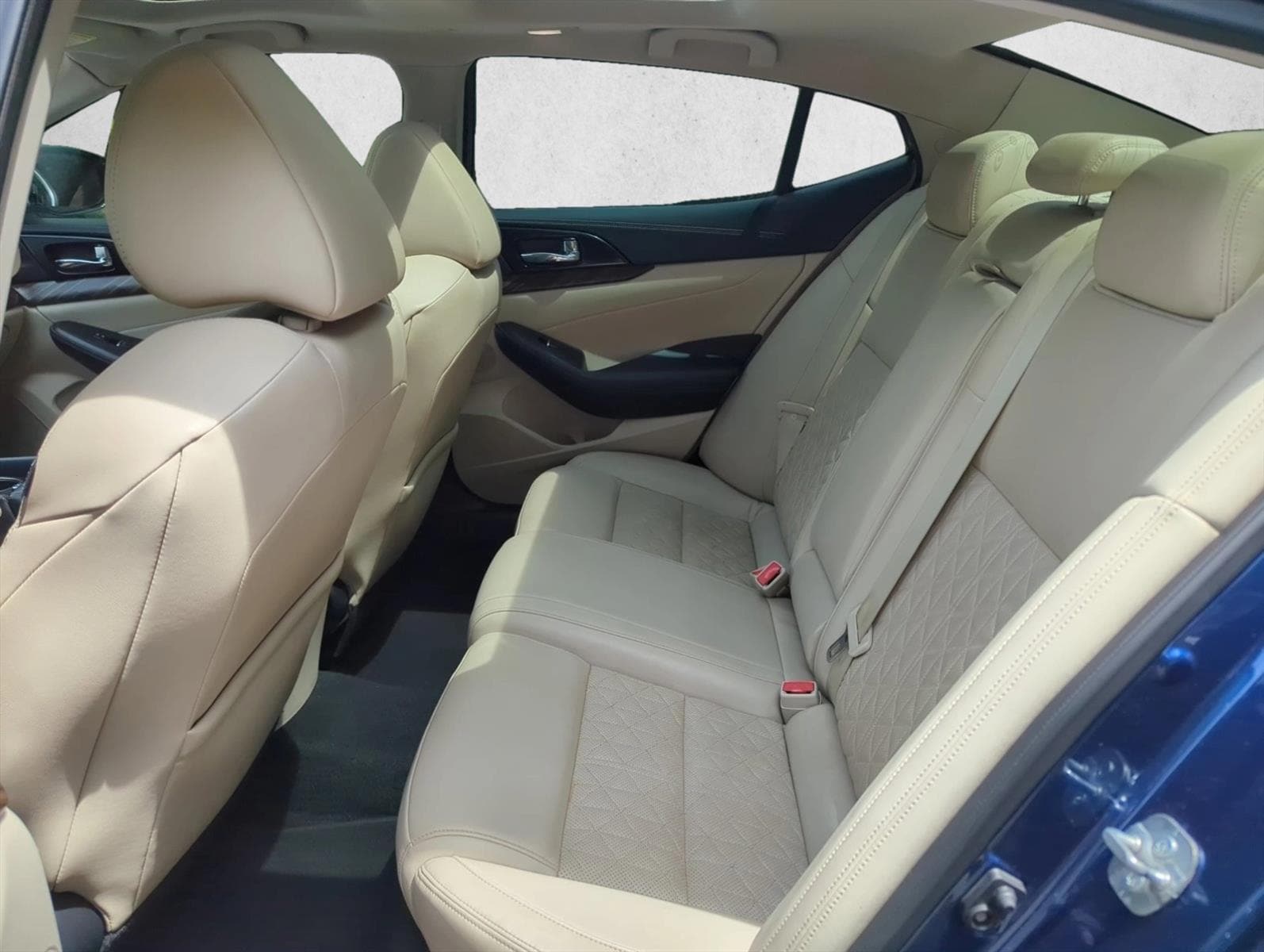 2017 Nissan Maxima Platinum - Photo 18