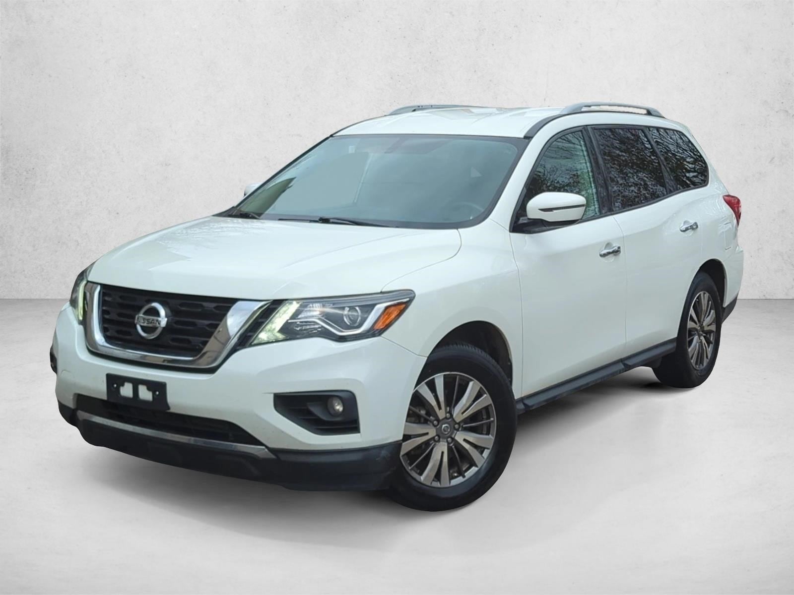 2019 Nissan Pathfinder SV
