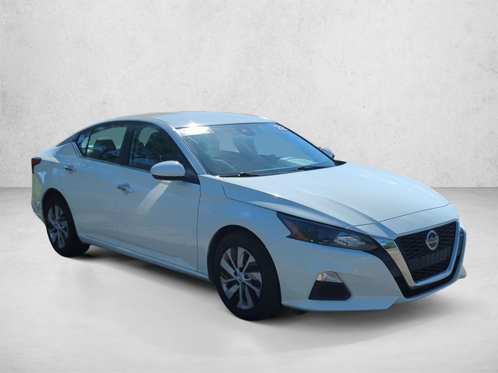 Used 2022 Nissan Altima 2.5 S 4dr Car