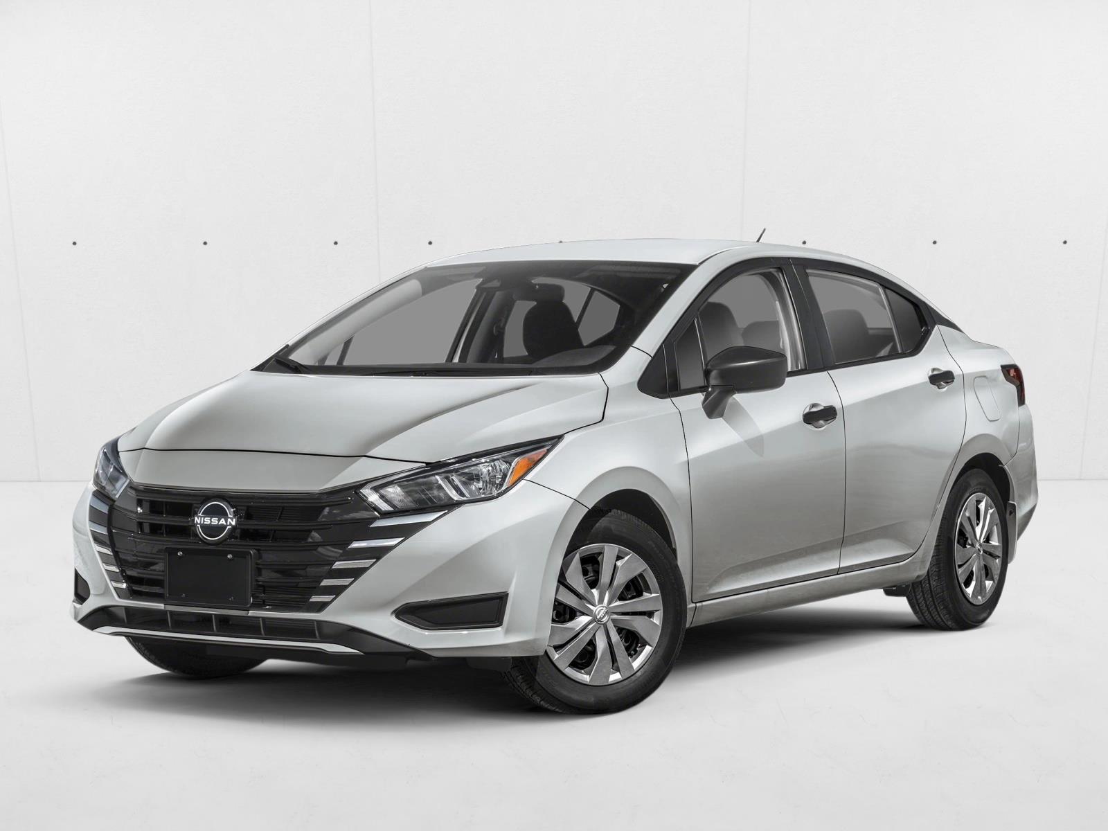 2025 Nissan Versa S's photo