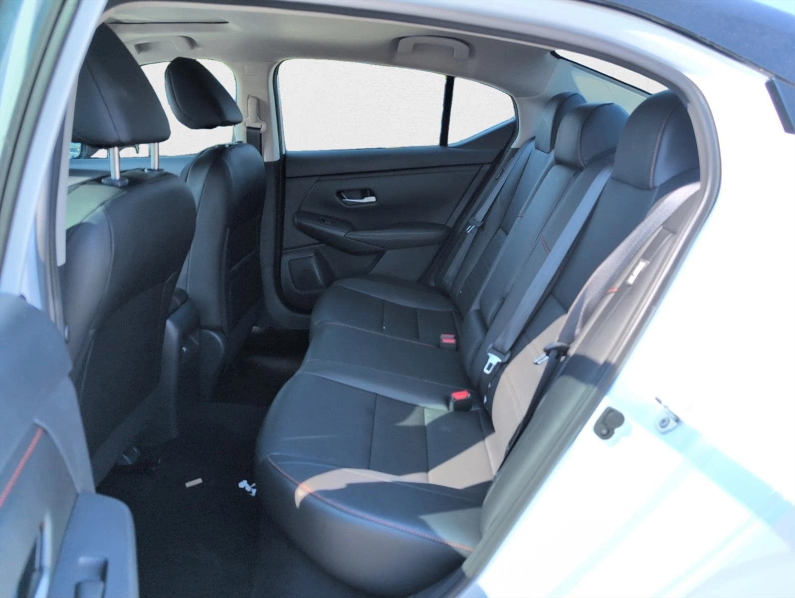 2025 Nissan Sentra SR - Photo 20