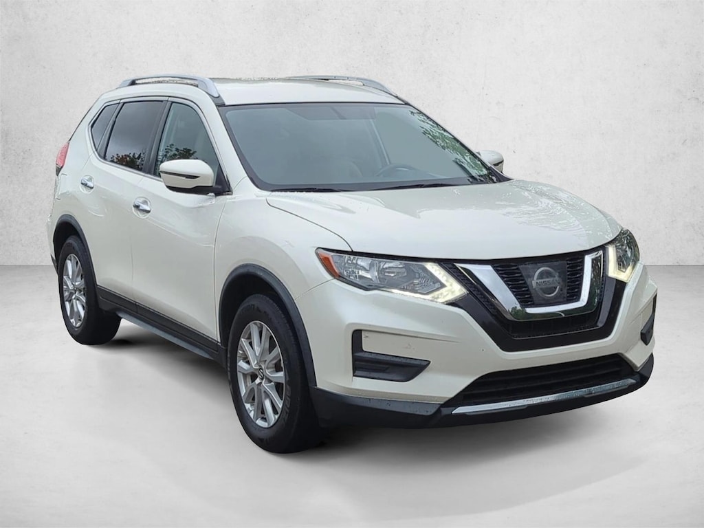 Used 2017 Nissan Rogue SV Sport Utility